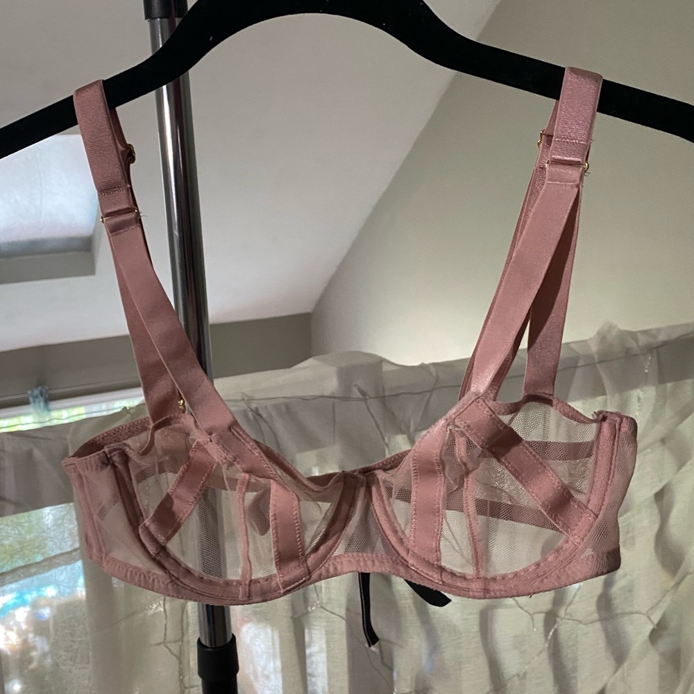 Victoria Secret Strappy Pink Balcony Bra